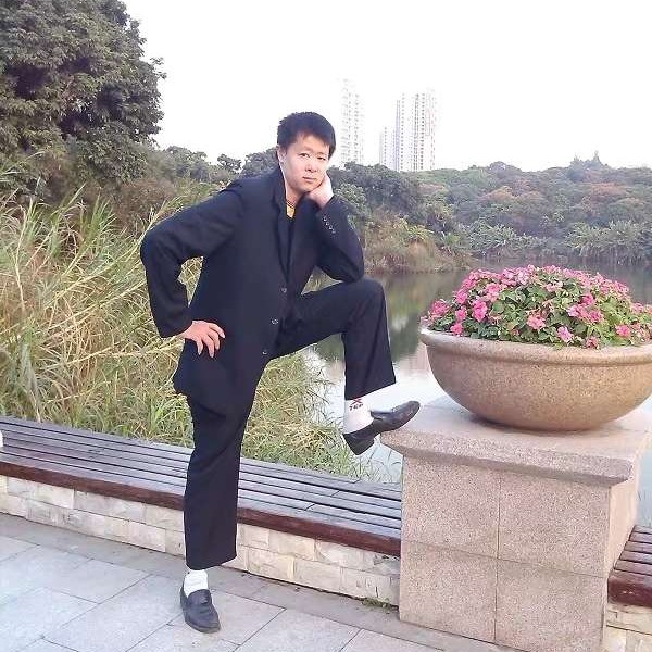 爱是很久忍耐的照片