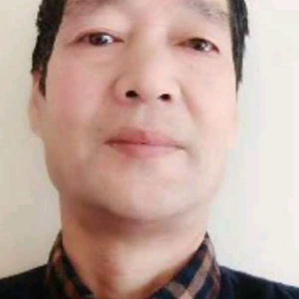 张东潮的照片