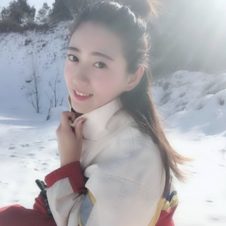 饱满呓语的照片