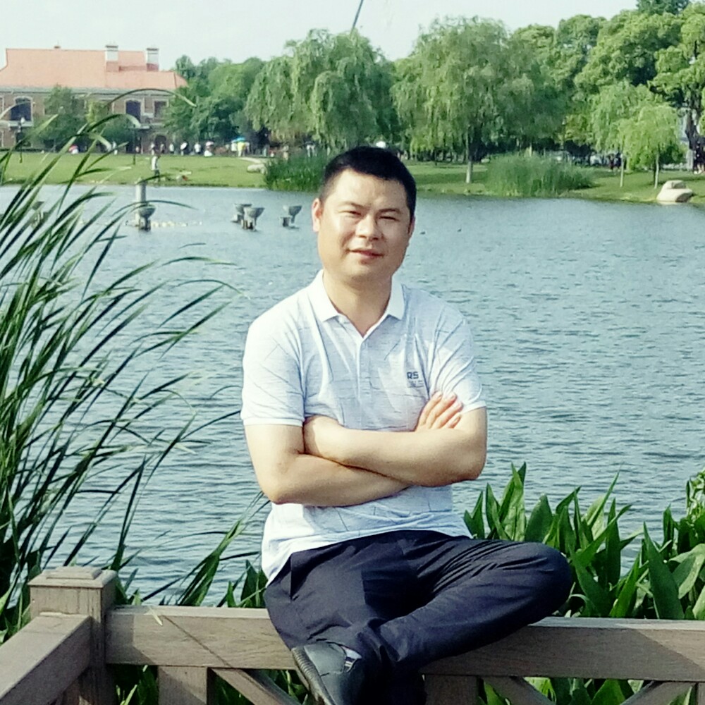 浩哥爱的照片