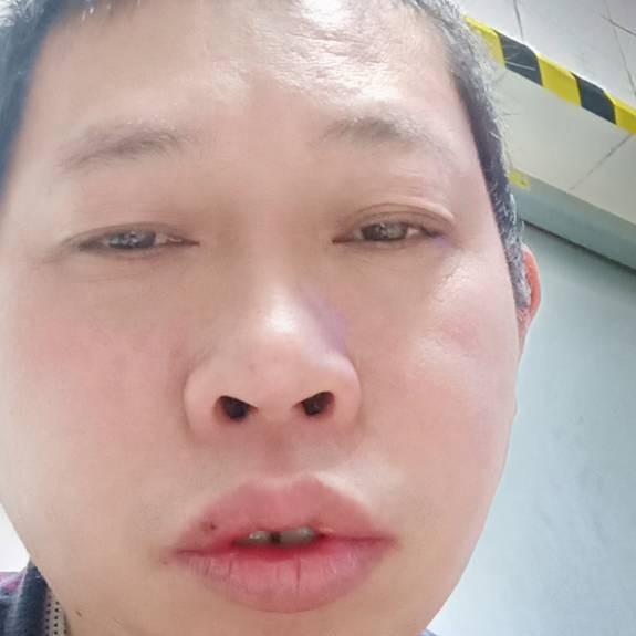 大门还玩命的照片
