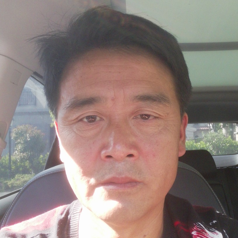 孤单的飞鱼的照片