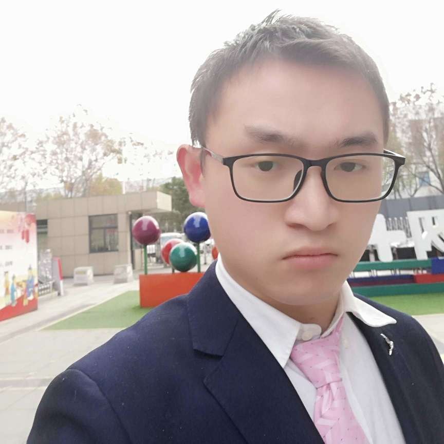 呆萌与鸡的照片