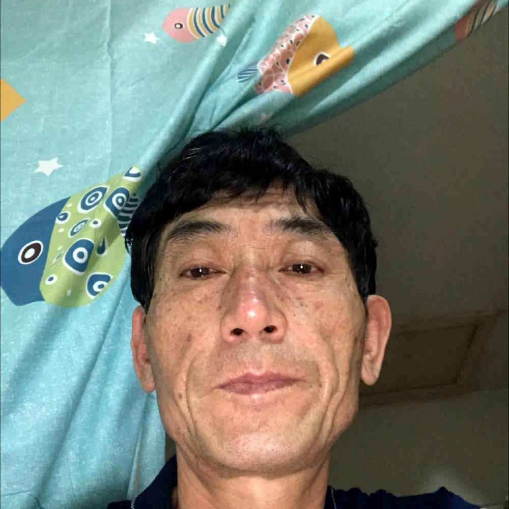 香水方沉默的照片