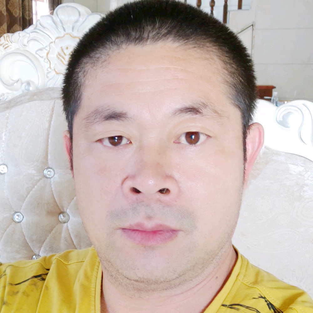 小鸭子多么孤單的照片