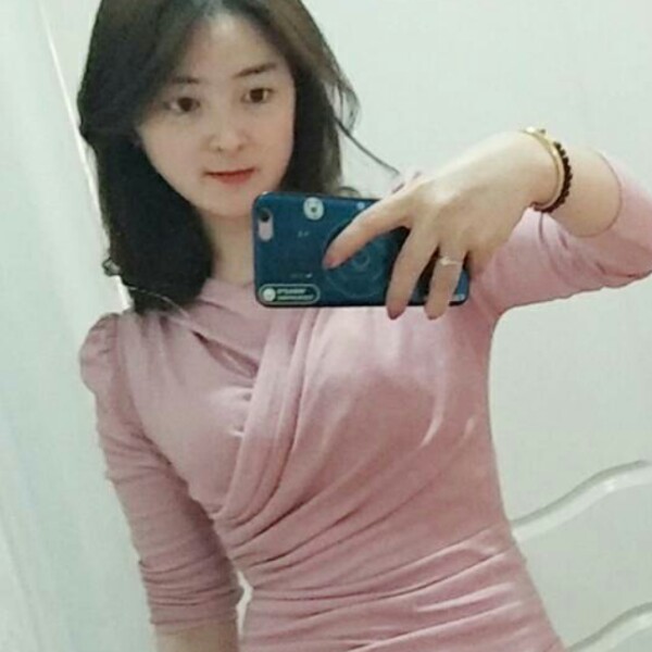 危险的妞的照片