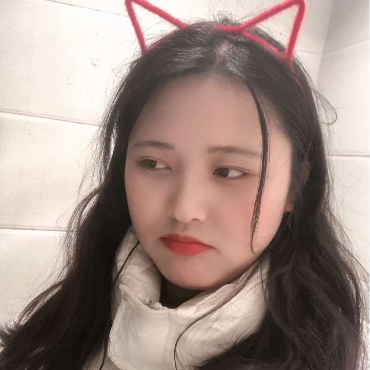 顺心蹙眉柜子的照片