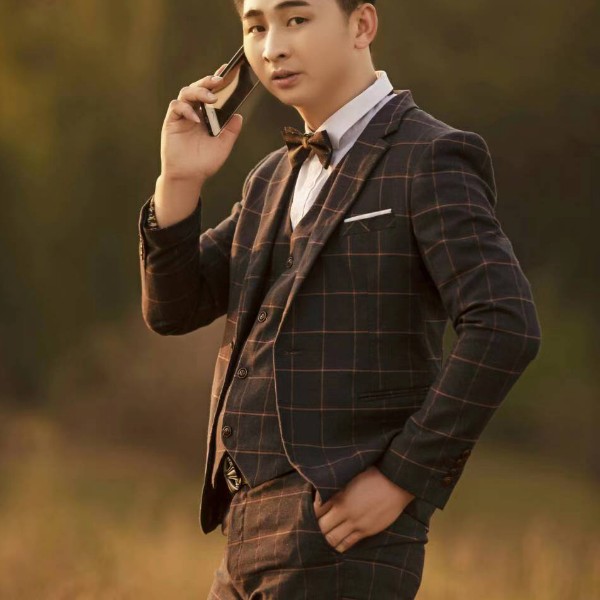 三分猪排配可乐的照片