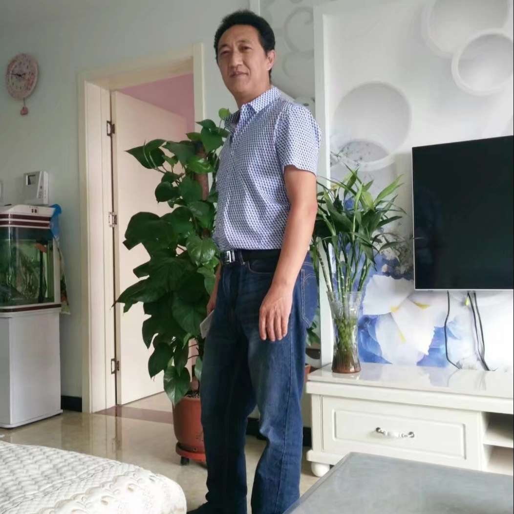 豆芽方大胆的照片