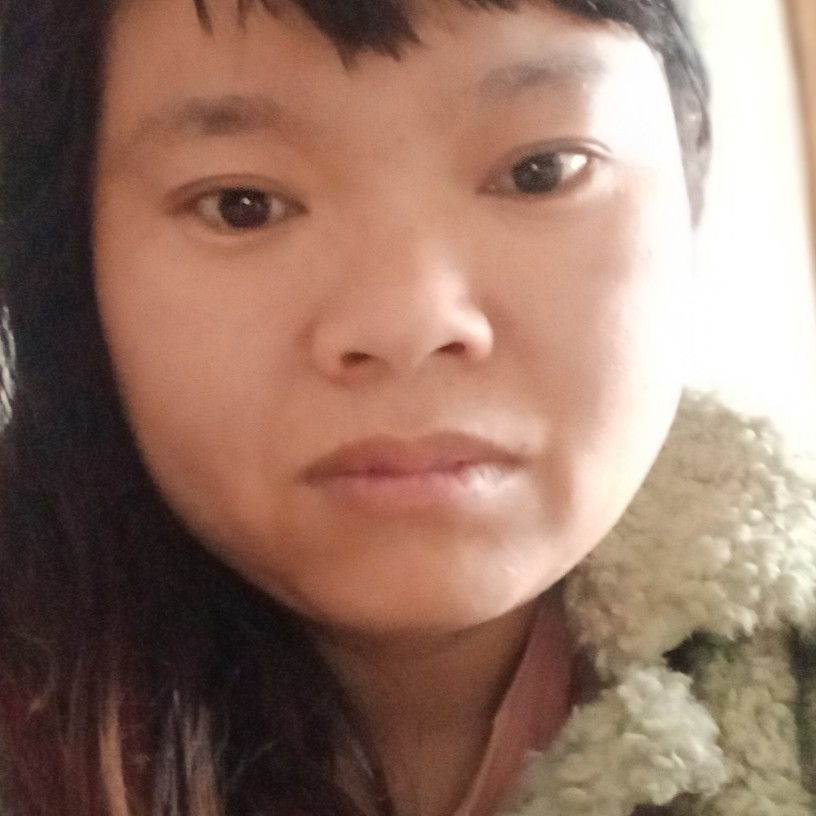 甜蜜深拥回忆的照片