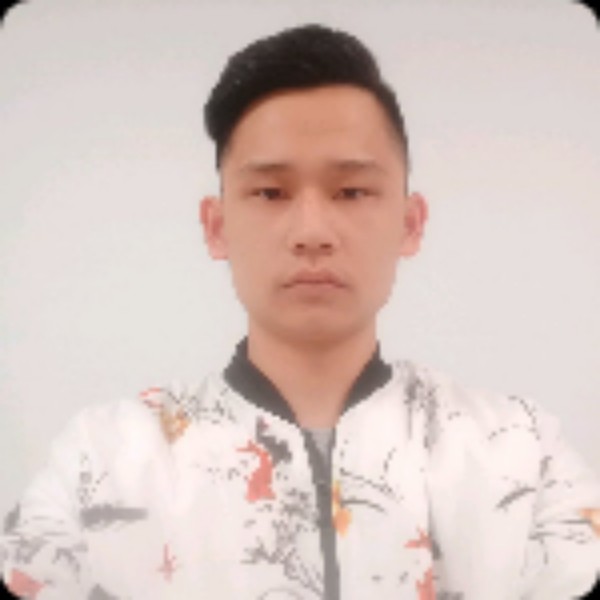 李伟彬的照片