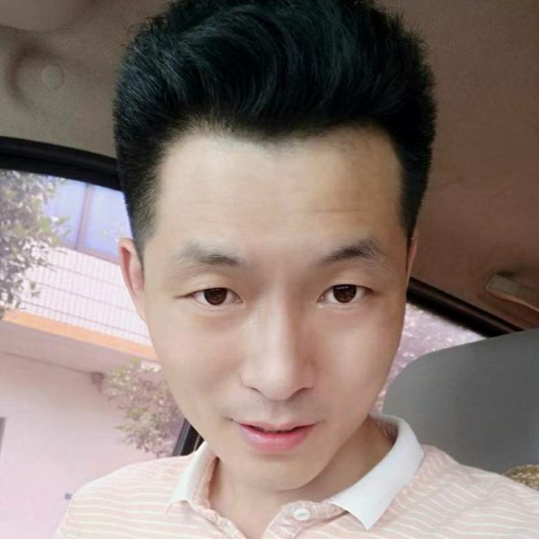 未来蹁跹俊逸的照片