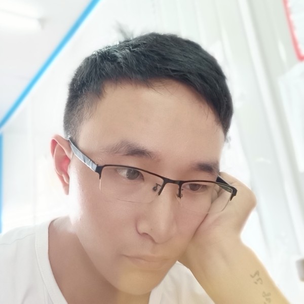 谨慎等待余音的照片