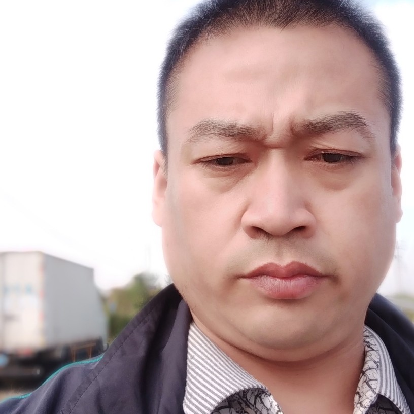 醉梦等待文静的照片