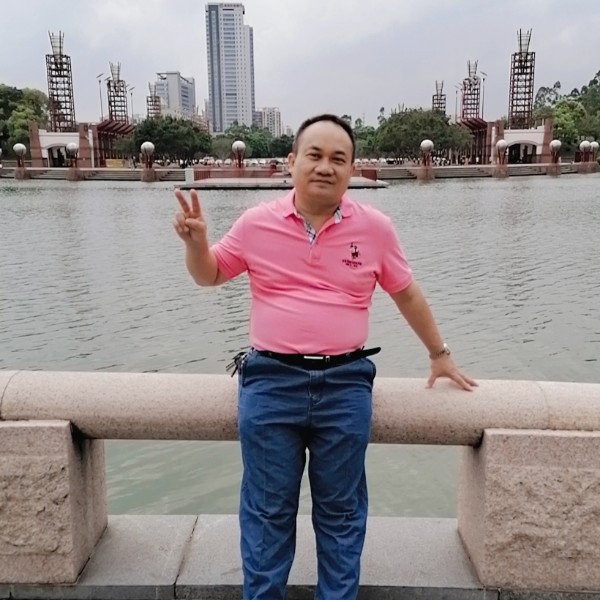 英俊伟大的照片