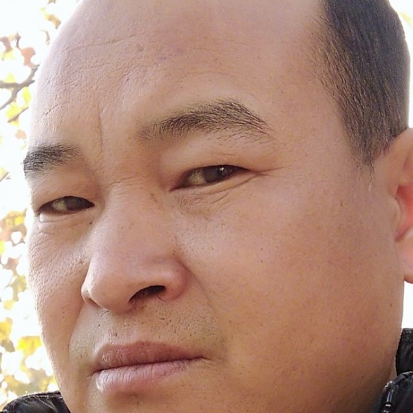 水蜜桃拿老迟到的照片