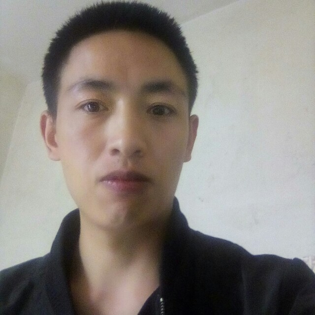 动人相许陌颜的照片