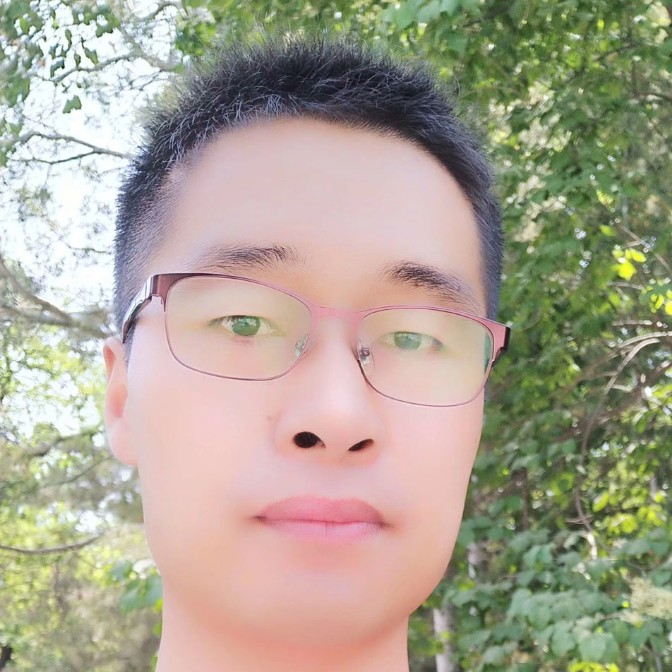 书包安详的照片
