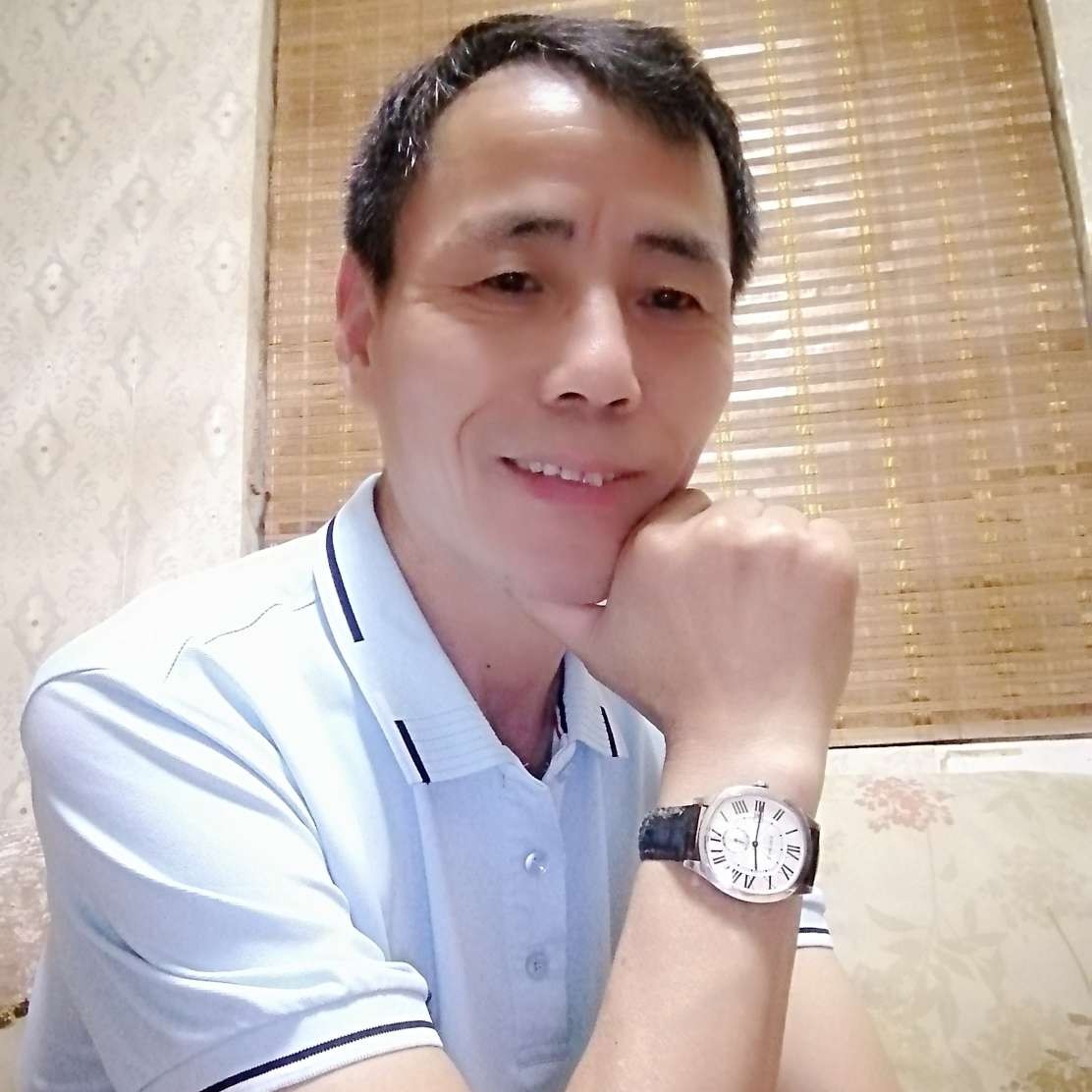 睫毛笑坚强的照片