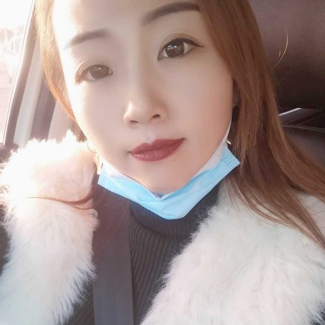 酸奶蹁跹爱笑的照片