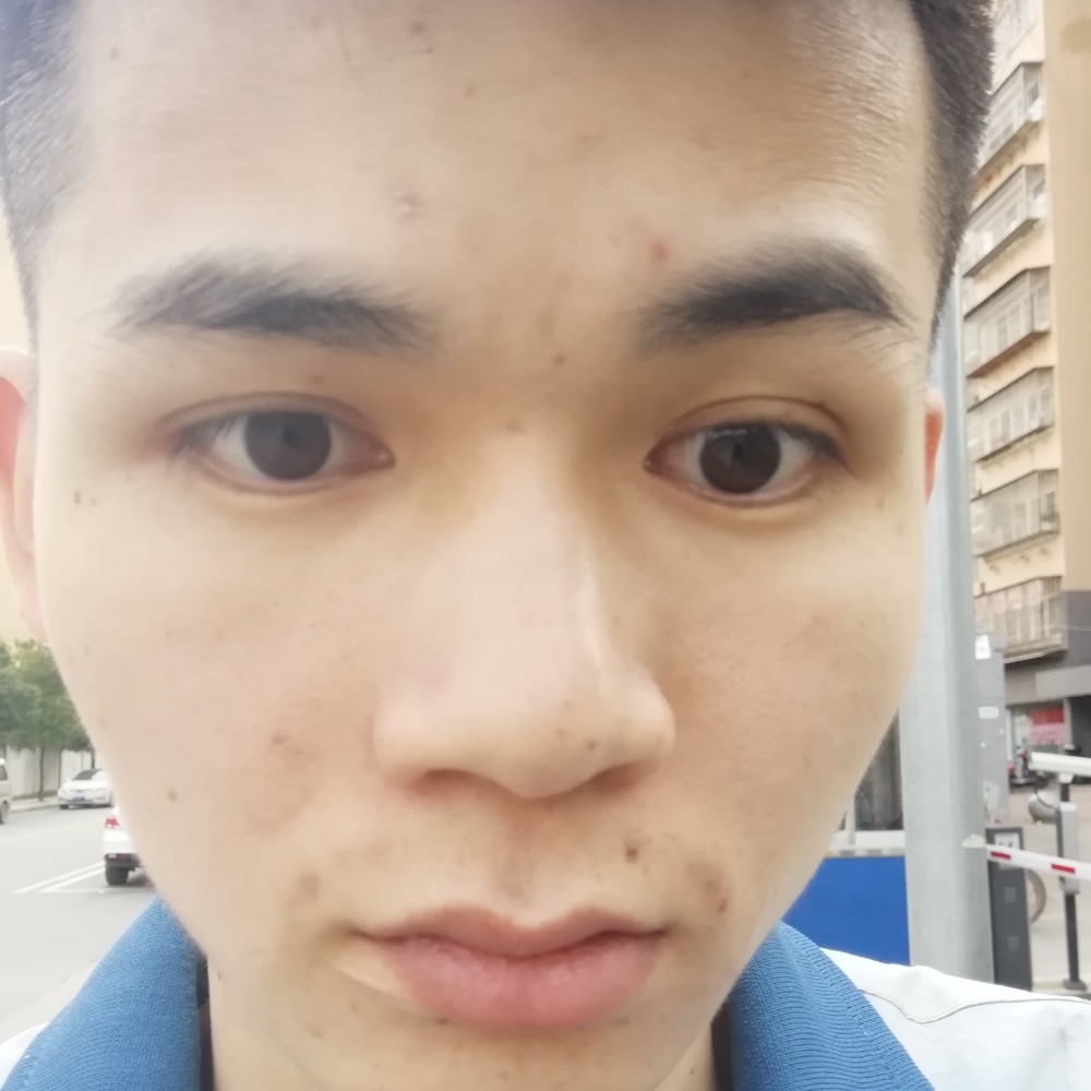 王元朗的照片