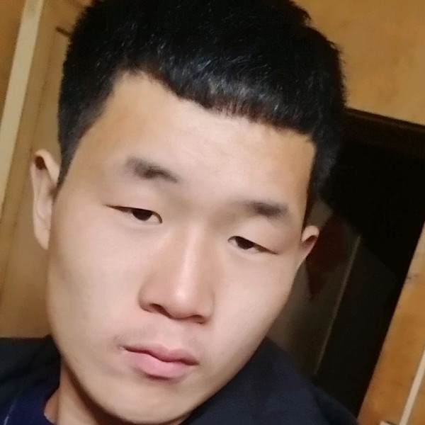 忧虑方尊云的照片