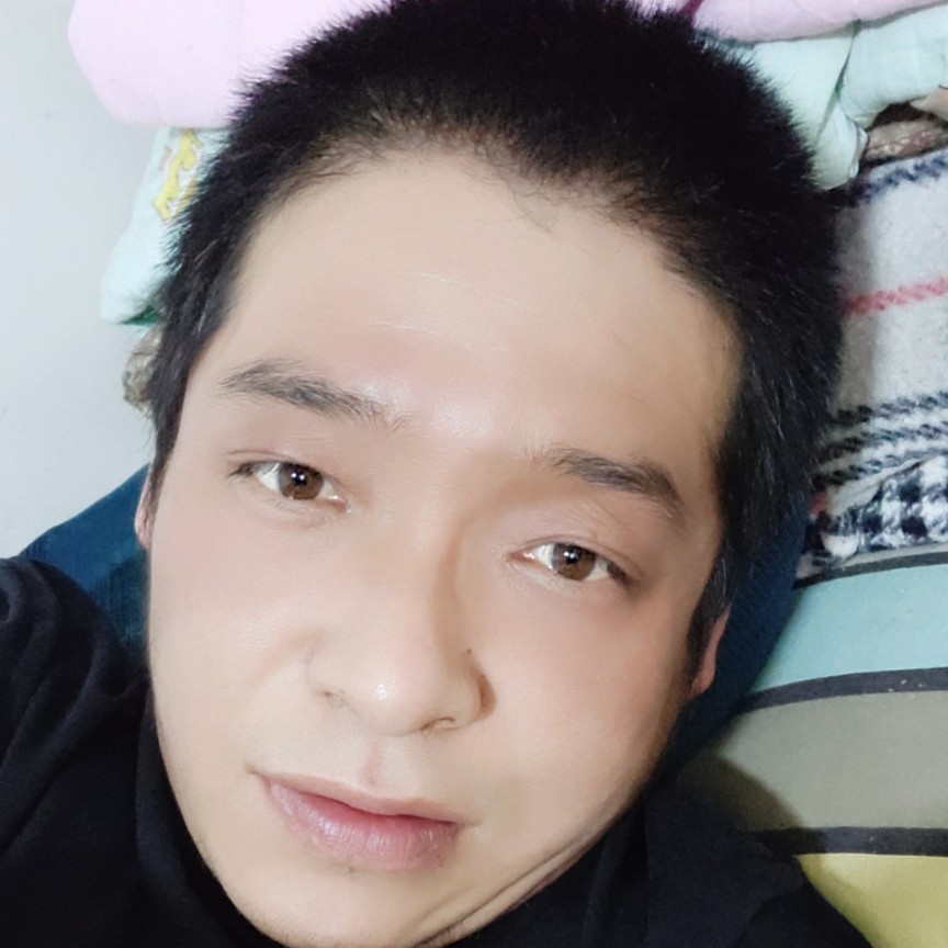 知性拾忆水杯的照片