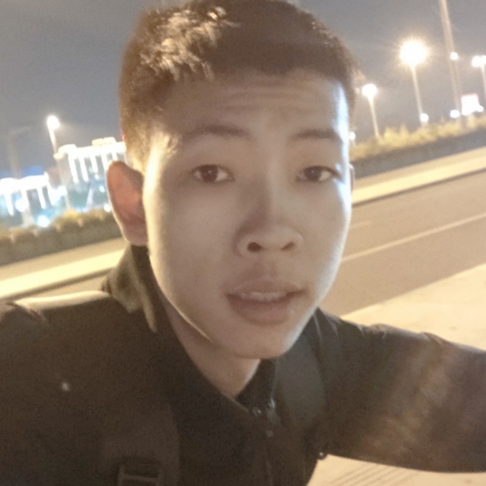 威武丝袜的照片