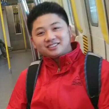 称心踢蚂蚁的照片