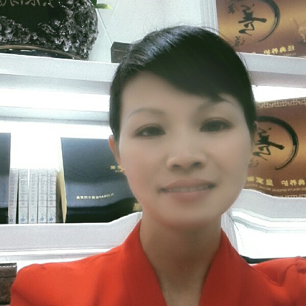 淡清雅香的照片