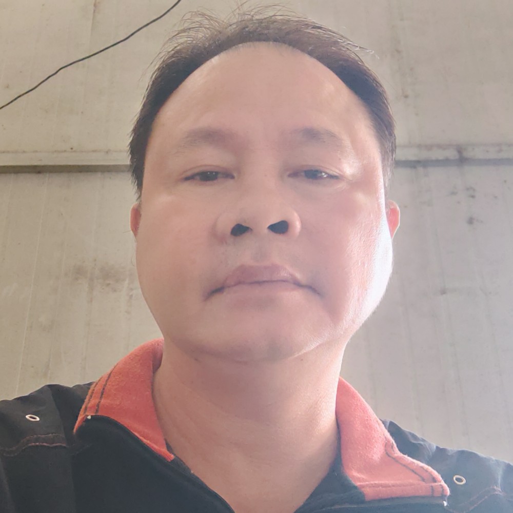 尉迟良的照片