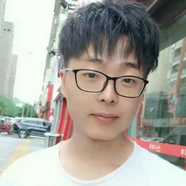 彭慷的照片