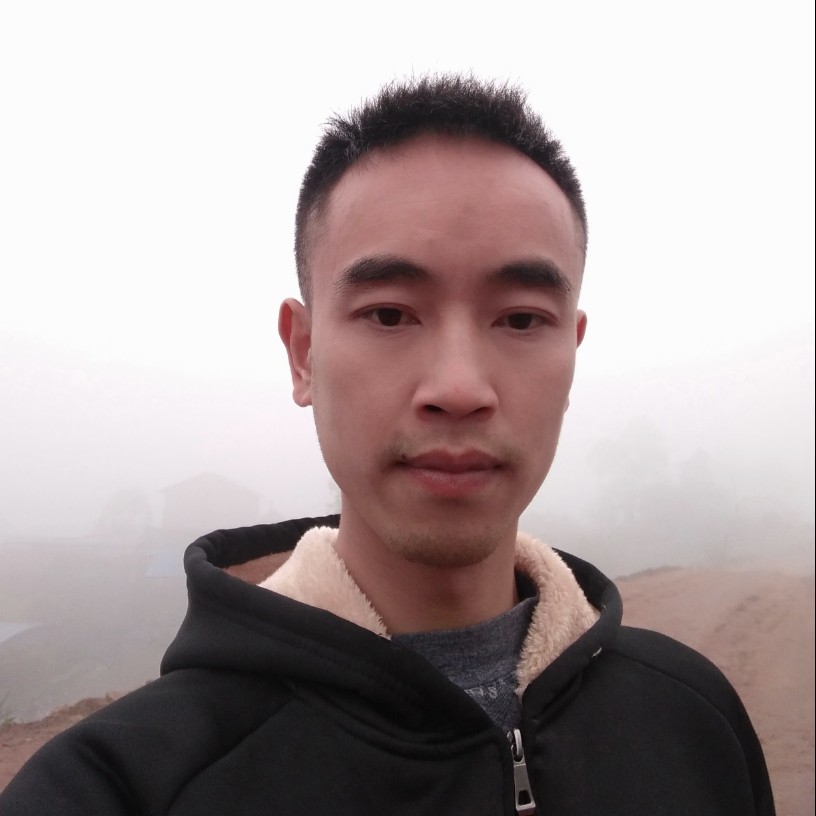 星空下的一颗心的照片