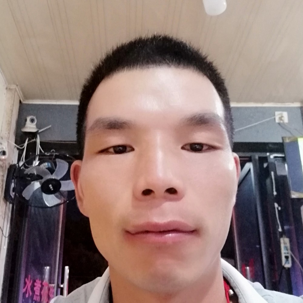 蓝天多么长情的照片