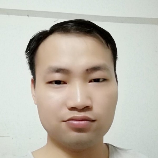 蓝必刊的照片