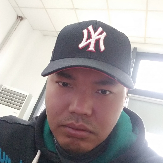 人造人间大炮的照片
