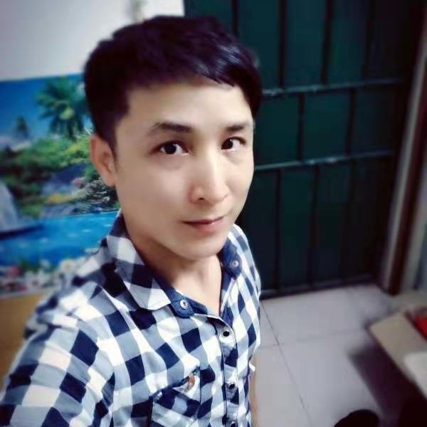 最后的有短靴的照片