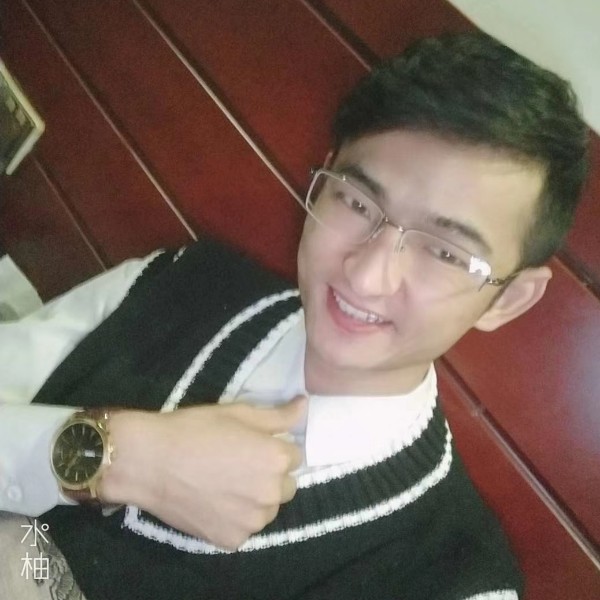 中心任性的照片