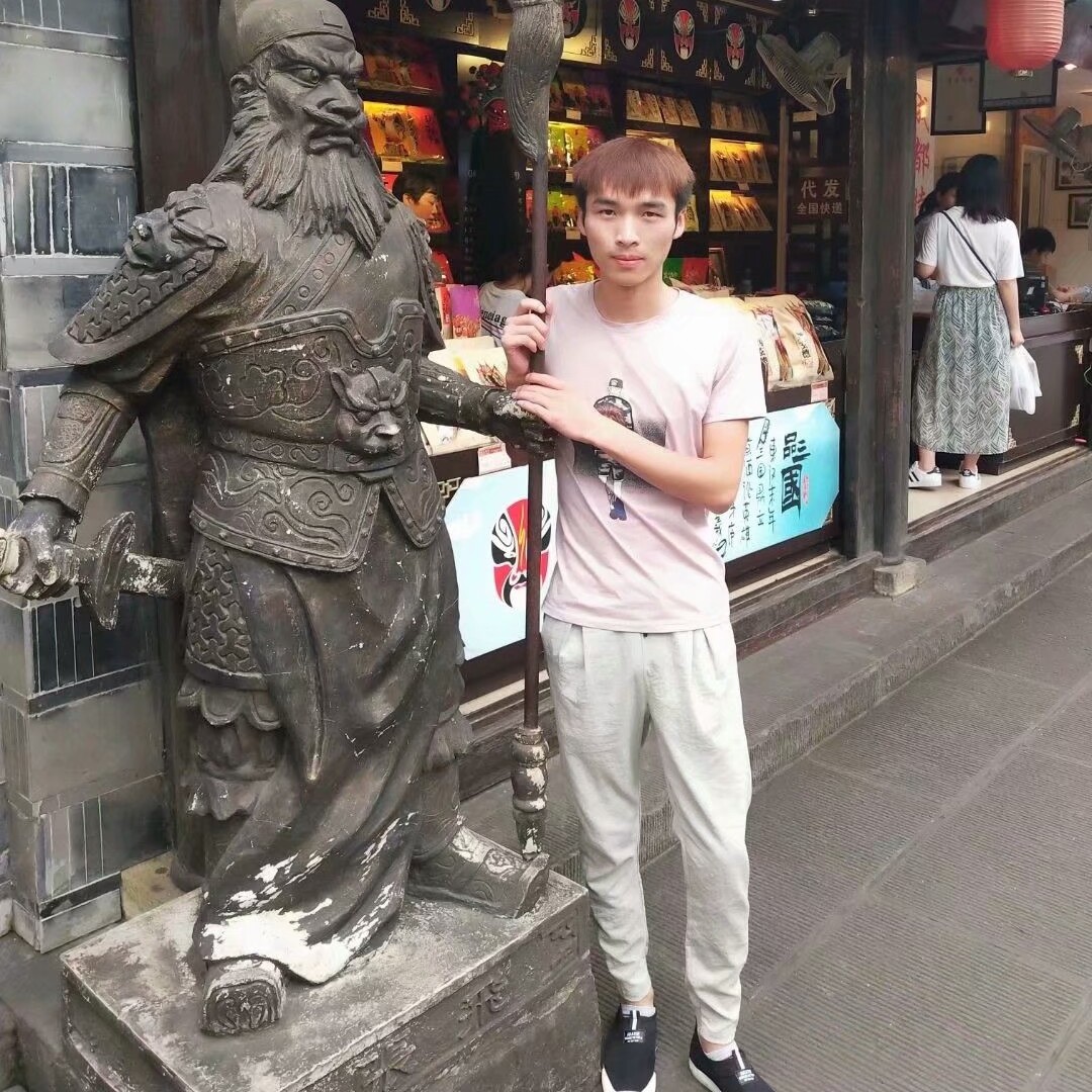 只是爱你。一辈子的照片
