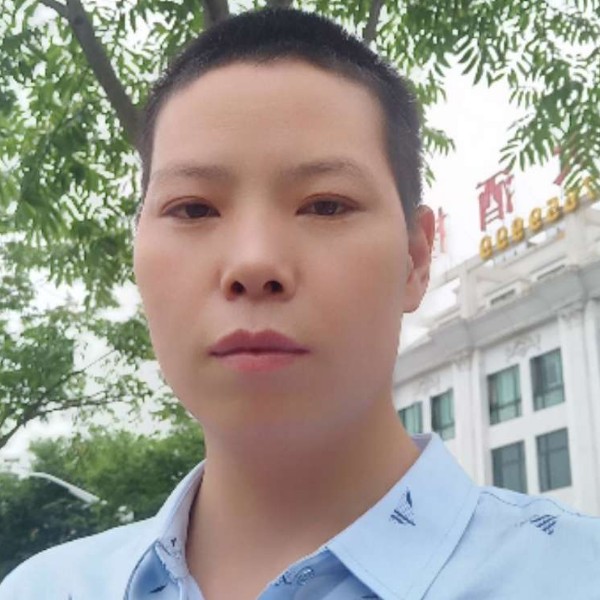 流浪的木偶的照片