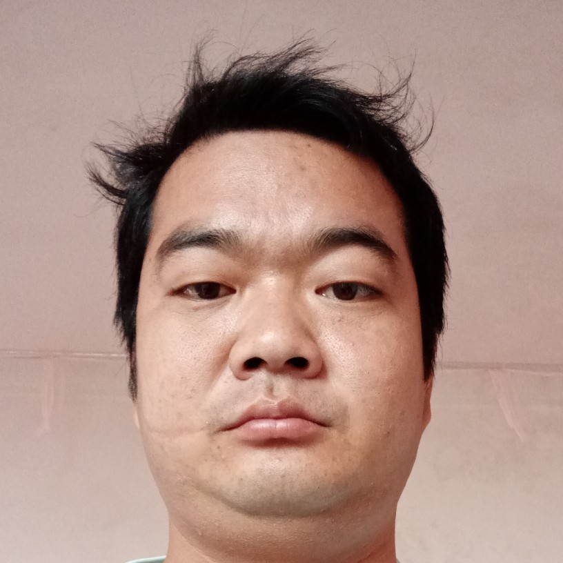 啤酒闪闪的照片