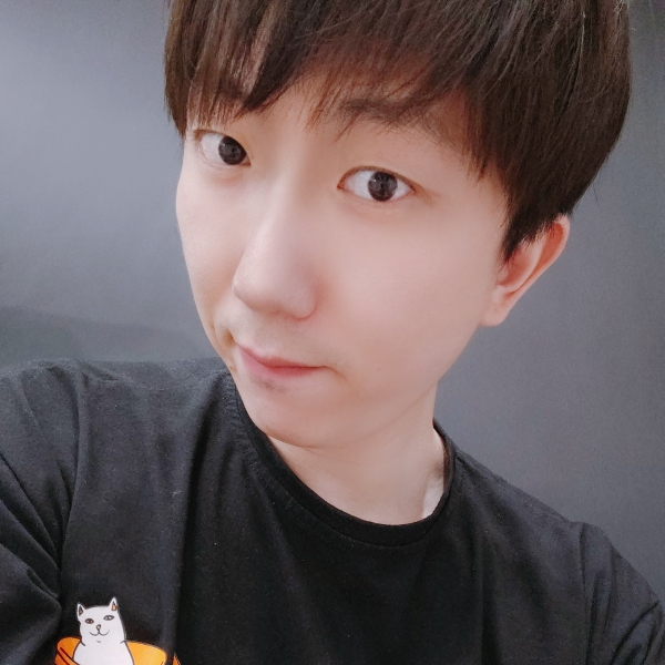 易薰的照片