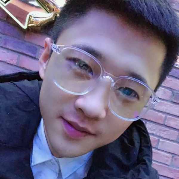 哭泣就玫瑰的照片