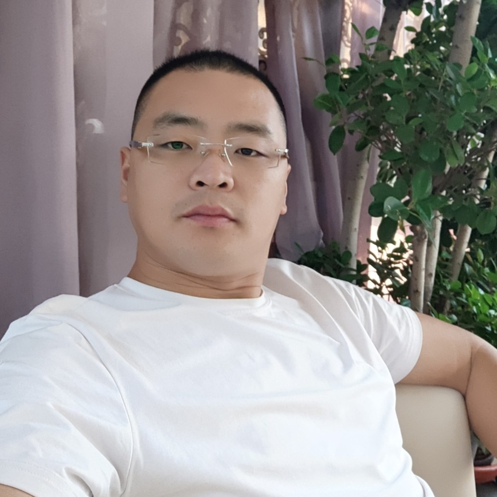 华璇的照片