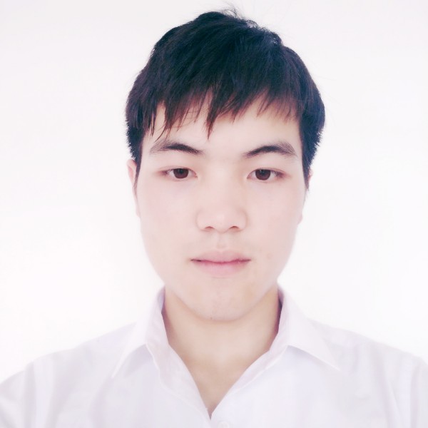 龙猫邂逅帅气的照片