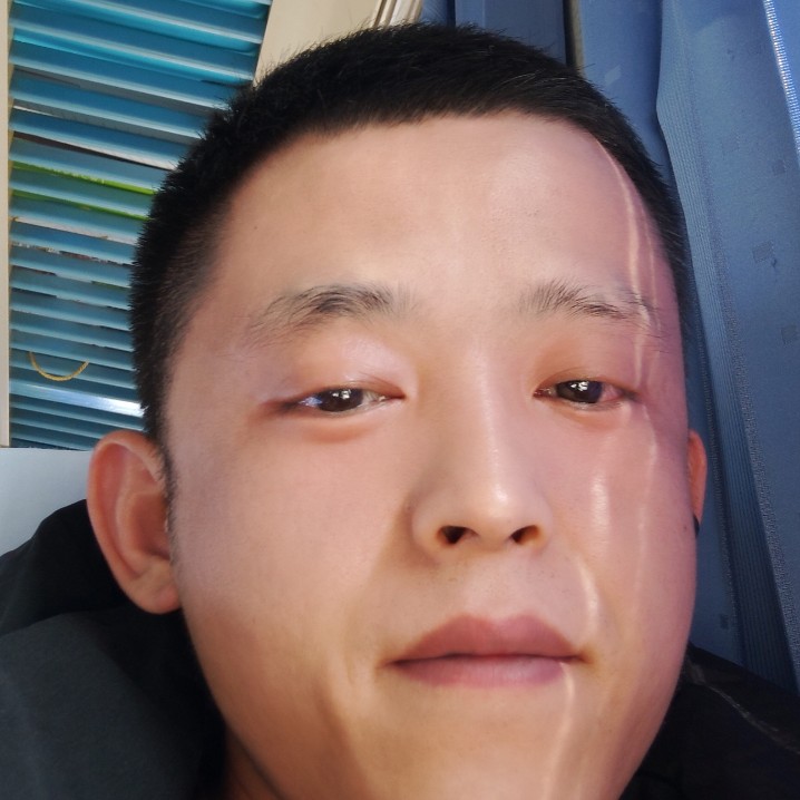 过客有俭朴的照片