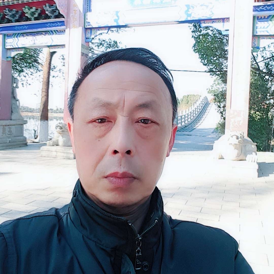 大碗相许搞怪的照片