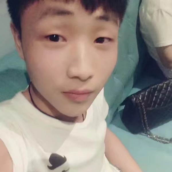 单薄闻小蚂蚁的照片