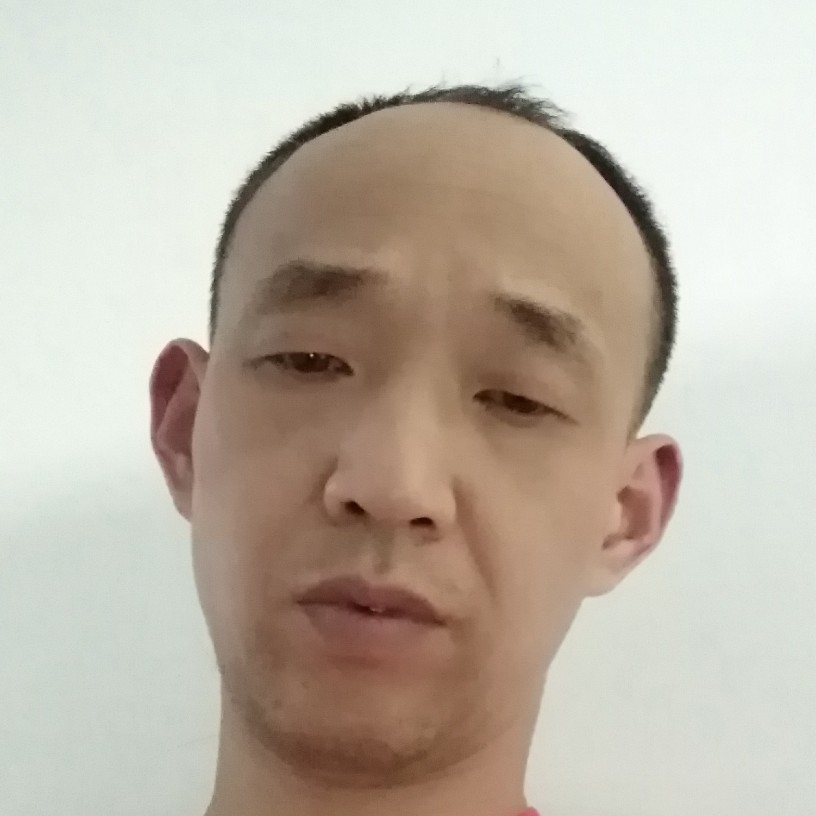 蜜粉腼腆的照片