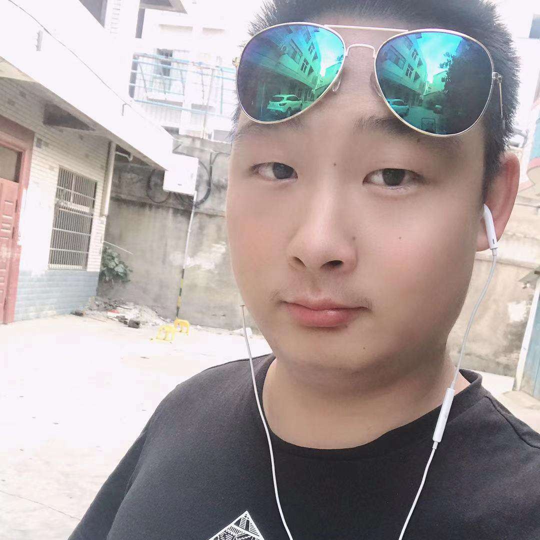 青柠°的照片